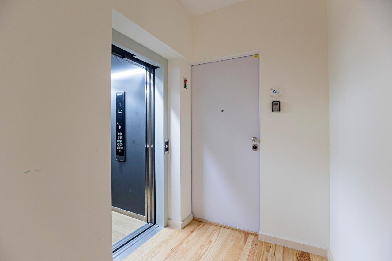 31 Janeiro 157 - Charming 1Br Flat W/ Ac & Balcony By Lovelystay ปอร์โต ภายนอก รูปภาพ